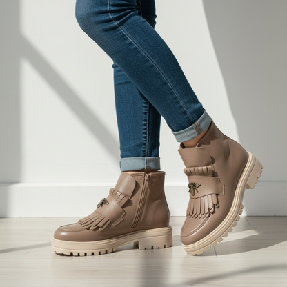 Ghete din piele naturală cu detalii artizanale pentru femei®