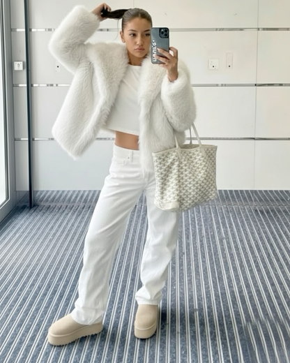 Haină scurtă din material sintetic de înaltă calitate pentru femei®