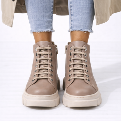 Ghete Scurte din Piele Naturală cu Calapod Lat pentru Femei®